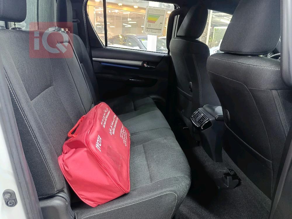 تۆیۆتا هایلۆکس